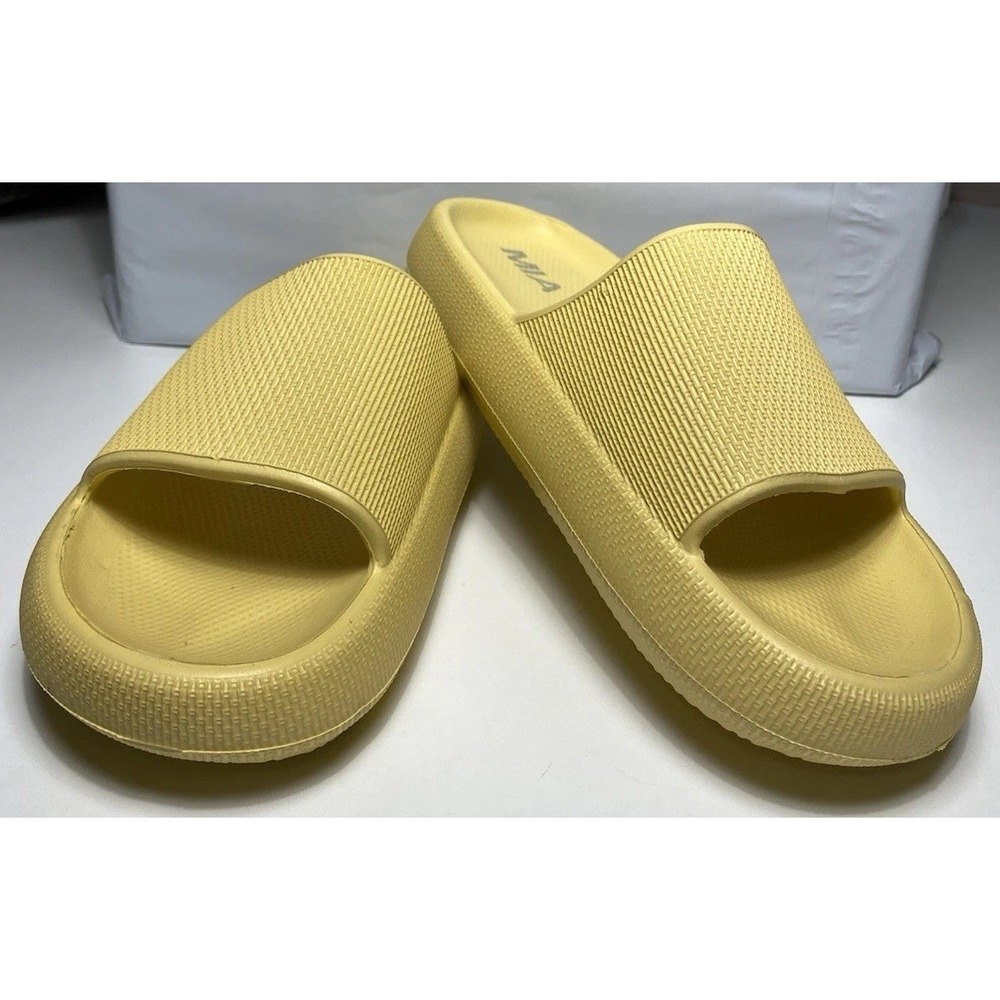 Mia‎ Lexa Yellow Slip On Cushion Comfort Slide Sandals - Size 8